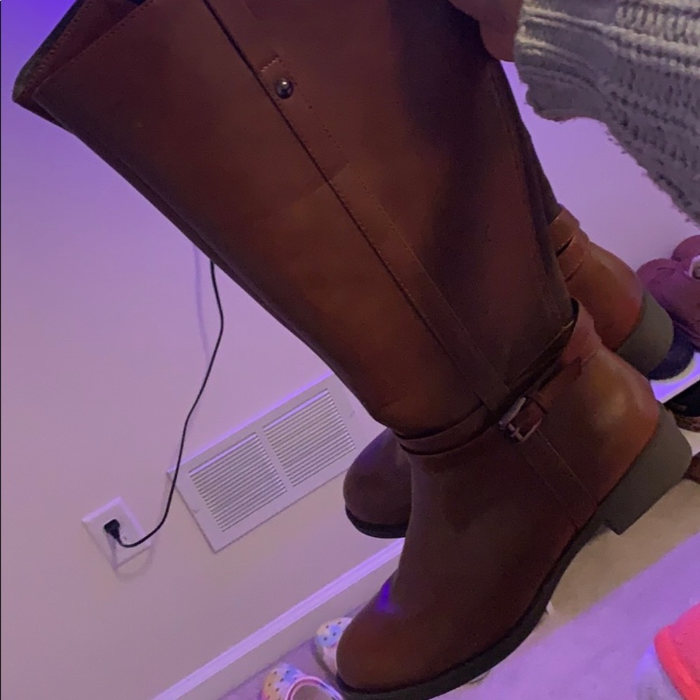 Wide calf boots